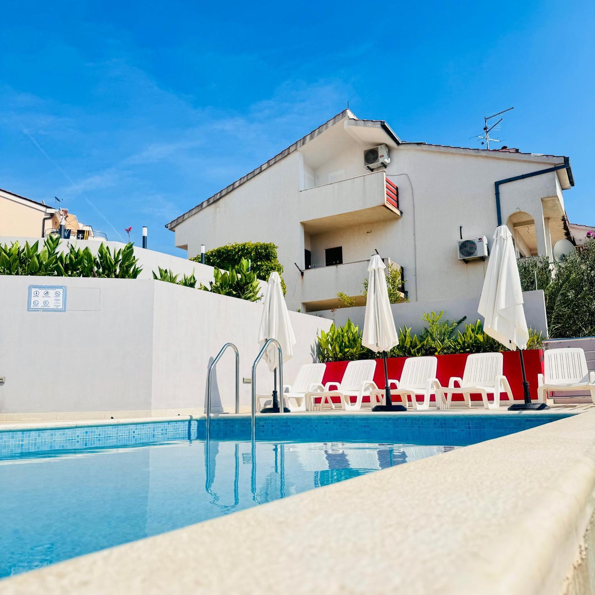 Luxury Apartments Villa Lenka Ποντστράνα Εξωτερικό φωτογραφία